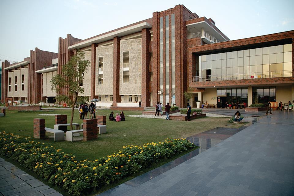 Ashoka University BTech Fees 2025: Liberal Arts Engineering, Hostel & Financial Aid - FindMyCollege