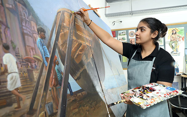 Bachelor of Fine Arts (BFA): Admission, Courses, Syllabus, and Career Prospects - FindMyCollege